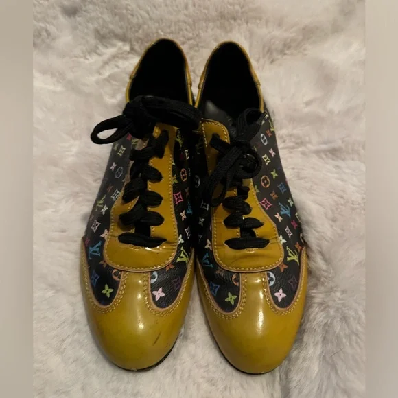 Louis Vuitton Multicolore Monogram Pattern Sneakers
Women's - Picture 2 of 10